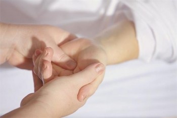 恒安老年防癌險女性
