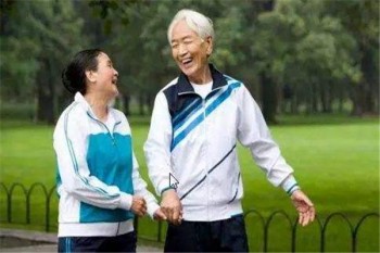 老人重大疾病保險(xiǎn)哪個(gè)好