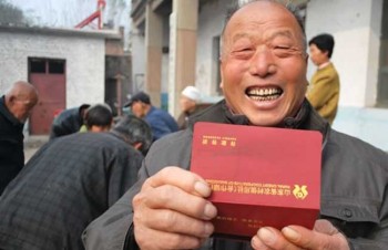 農(nóng)村養(yǎng)老保險(xiǎn)怎么交？養(yǎng)老金領(lǐng)取條件有什么？