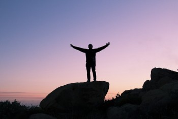 30歲買哪種重疾險(xiǎn)好？30歲重疾險(xiǎn)多少錢？  