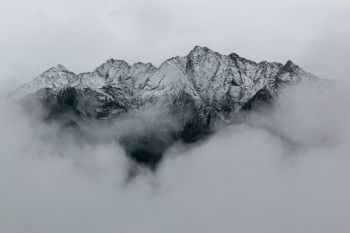 100萬保額重疾險(xiǎn)年繳費(fèi)