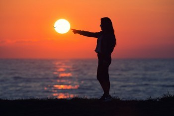 金禧世家年金保險子女版優(yōu)缺點(diǎn)有哪些？適合誰購買？