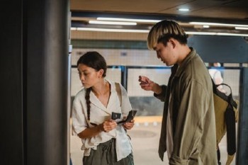 信用卡逾期費(fèi)用怎么算？信用卡逾期如何還款？