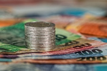 信用卡逾期案例，逾期了怎么跟銀行協(xié)商解決？