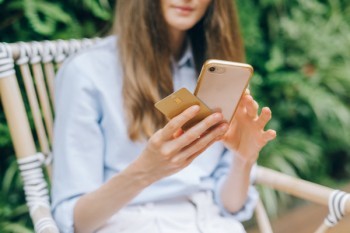廣發(fā)信用卡逾期兩天會(huì)影響信用嗎