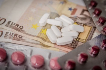 交了5年保險想退保能退多少