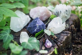 55歲買百萬醫(yī)療保險一年要多少錢？需要體檢嗎？