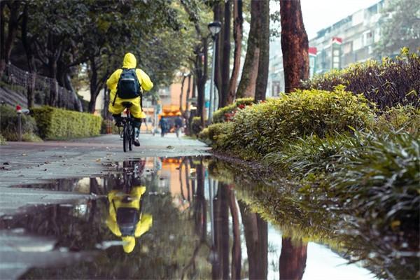 交通事故保險(xiǎn)理賠流程是什么？理賠要自己墊付嗎？