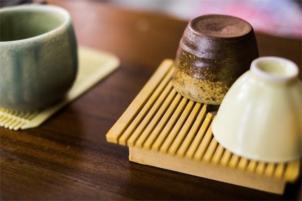 怎么查已交的養(yǎng)老保險(xiǎn)？可以取出來(lái)嗎？