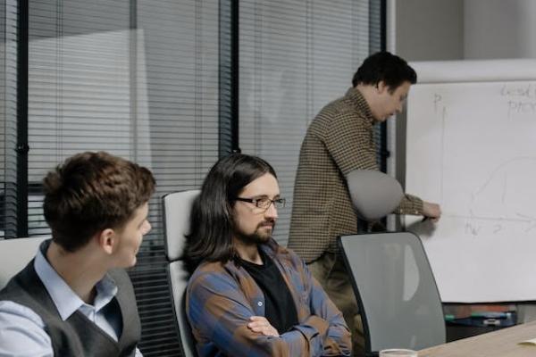 社保交多少年可以退休？包含哪幾種保險(xiǎn)？