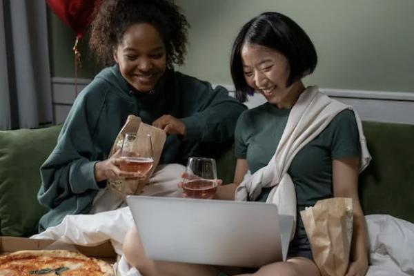 養(yǎng)老金和養(yǎng)老金保險的區(qū)別有哪些？沖突嗎？