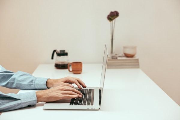 離職了怎么續(xù)交社保？自己交社保需要哪些材料？