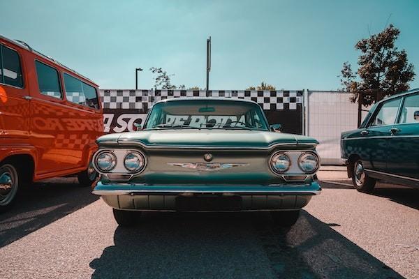 汽車出險一次第二年保費上漲多少？影響幾年？