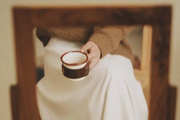 社?？茉谧詣?dòng)取款機(jī)上取錢么