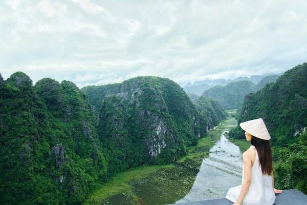 異地看病住院醫(yī)保如何報(bào)銷？異地看病住院當(dāng)天備案當(dāng)天能用嗎？