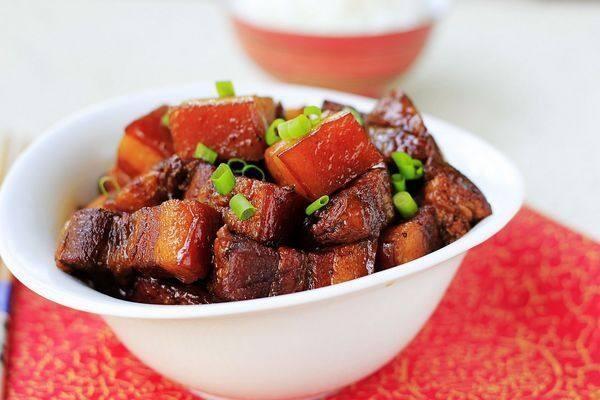 合眾人壽保險(xiǎn)退保能退多少？手續(xù)怎么辦？