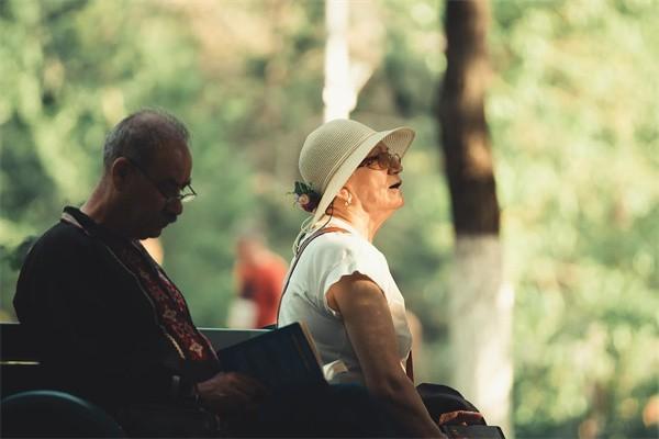 個人怎么給自己交社保？多少錢一年？