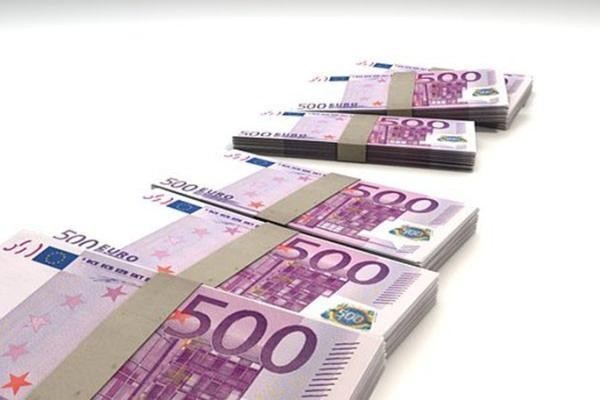 白條借1000利息多少？借1000逾期一年記錄可以消除嗎