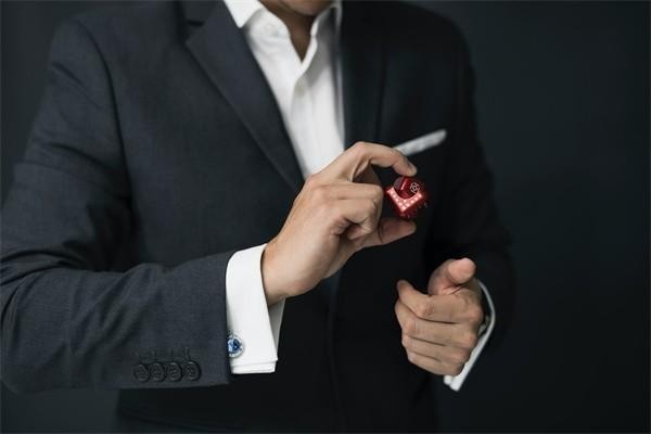 欠借唄多少錢(qián)逾期會(huì)被起訴？怎么才能不被起訴？
