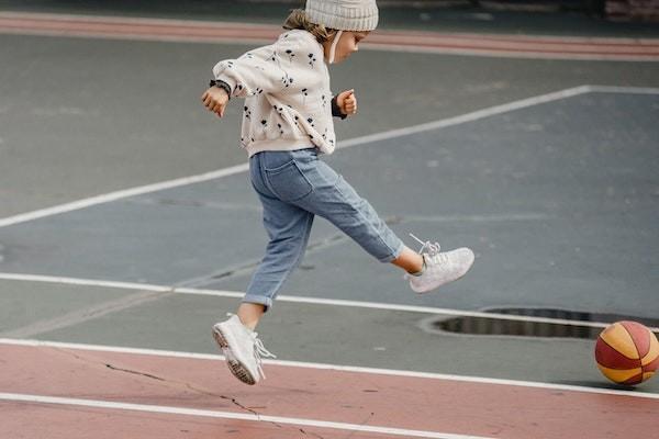 骨折了學生意外險能報銷多少？怎么報銷？