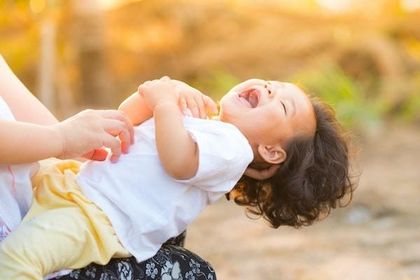 生孩子用醫(yī)保還是生育保險好？有什么區(qū)別？