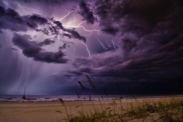 雷擊死亡意外險賠付嗎？賠付的最高金額是多少？