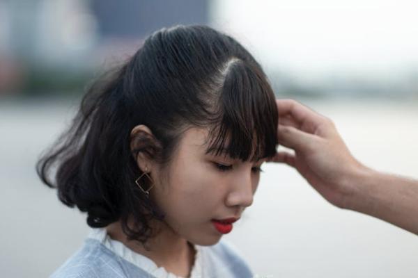 香港買養(yǎng)老保險(xiǎn)的利弊有哪些？多少錢？