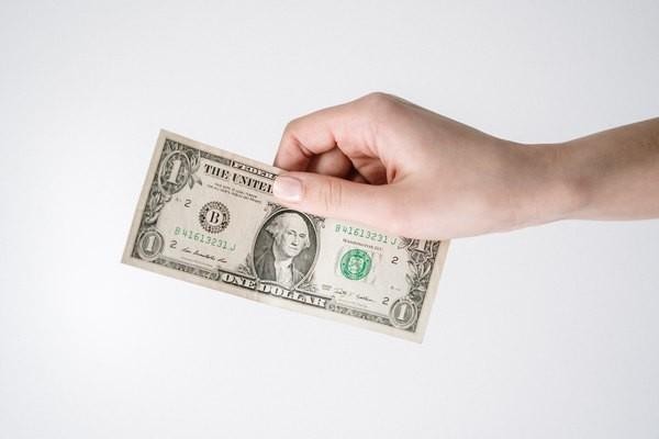 支付寶逾期要上門讓我支付上門費(fèi)嗎，說(shuō)要上門簽收文件真的假的