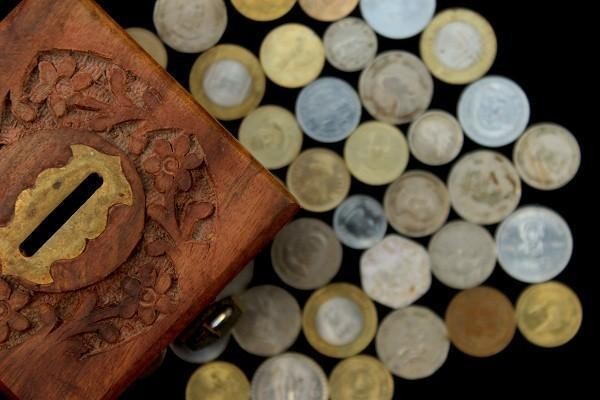 京東白條欠8000會(huì)被限制高消費(fèi)嗎，白條欠8000多還不起怎么辦呢
