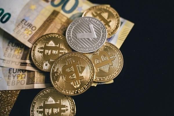 金條欠款會(huì)影響信用卡的正常使用嗎，怎么協(xié)商