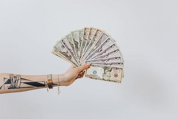 分付逾期幾天上信用，了好久才能恢復(fù)