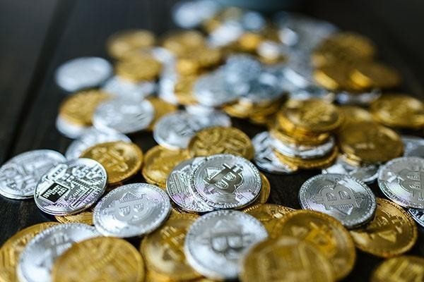 招商信用卡逾期銀行起訴了會凍結(jié)資產(chǎn)嗎，有什么后果