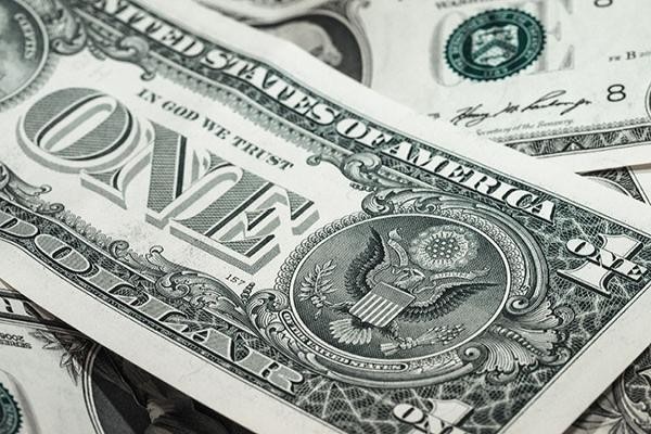 工商行信用卡逾期費用可以協(xié)商減免嗎，銀行的信用卡逾期會產(chǎn)生什么后果