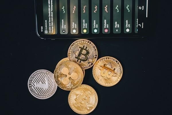 民生信用卡協(xié)商后逾期還能二次協(xié)商分期嗎，分期利息怎么算