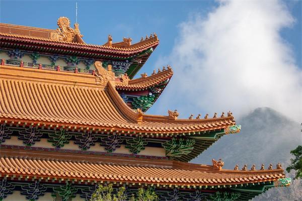 網(wǎng)上幫忙退保收費的靠譜嗎？可以退多少錢呢？