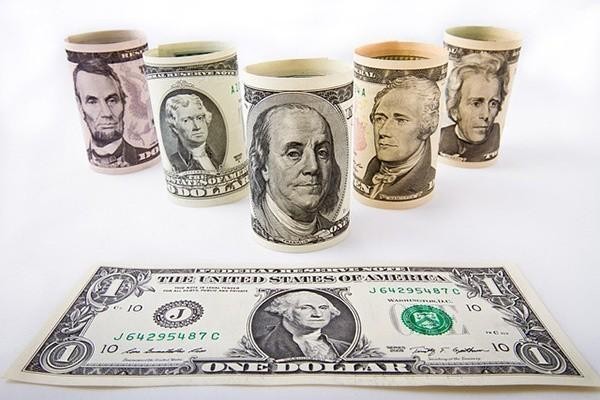 借唄逾期50000一年罰息多少，會怎么樣