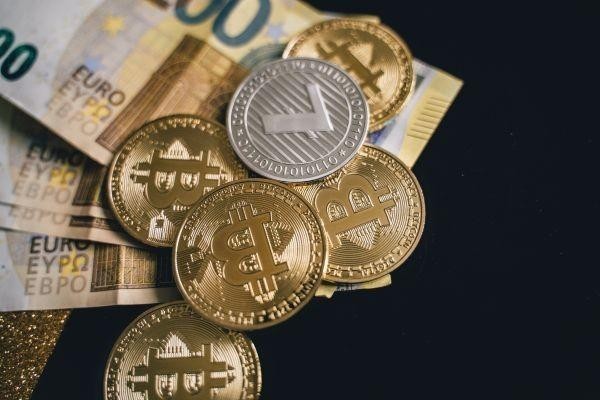 分期樂怎么停息掛賬一年呢，停息掛賬一年后還本金還能分期嗎