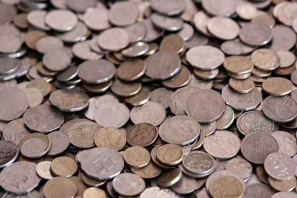 支付寶花唄400元逾期一年利息多少，逾期4000會(huì)被催款嗎