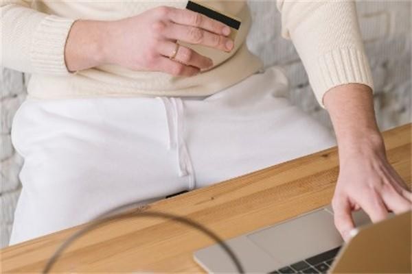 借唄逾期電話(huà)說(shuō)要起訴是真的嗎