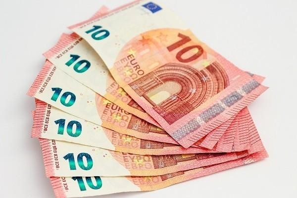 微粒貸用微信零錢(qián)還錢(qián)影響信用嗎，微信微逾期還款流程是什么