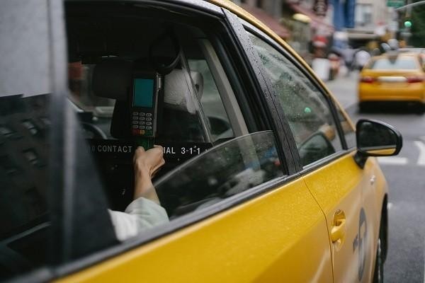 微粒貸逾期收到立案信息怎么辦，還款后果是什么