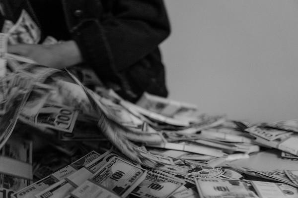 招聯(lián)金融逾期如何罰息減免，罰息減免成功要馬上還款嗎