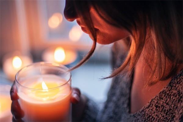 理財(cái)保險(xiǎn)退保多久到賬啊，可以退多少錢