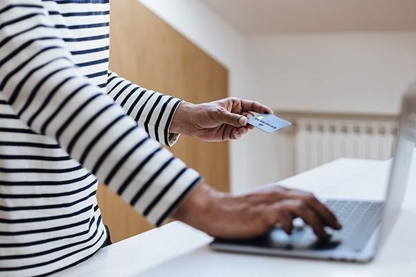 交通銀行打電話信用卡逾期