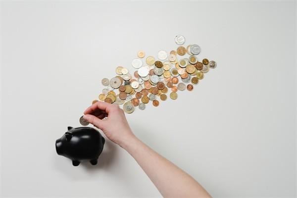 招商銀行信用卡逾期協(xié)商后還被起訴怎么回事，怎么和銀行申請停息分期