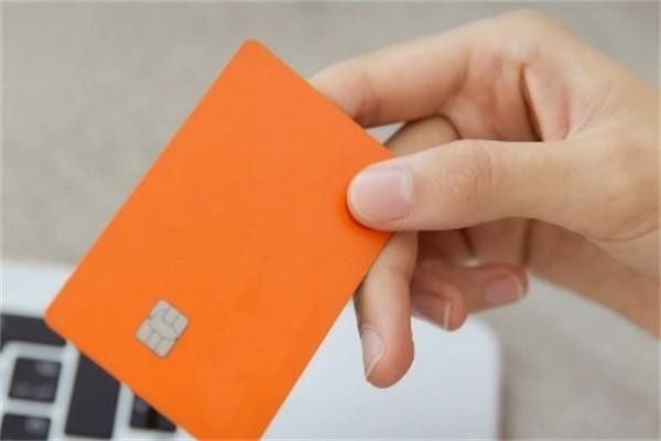 工商信用卡怎么有效避免逾期問題，逾期三天有沒有影響