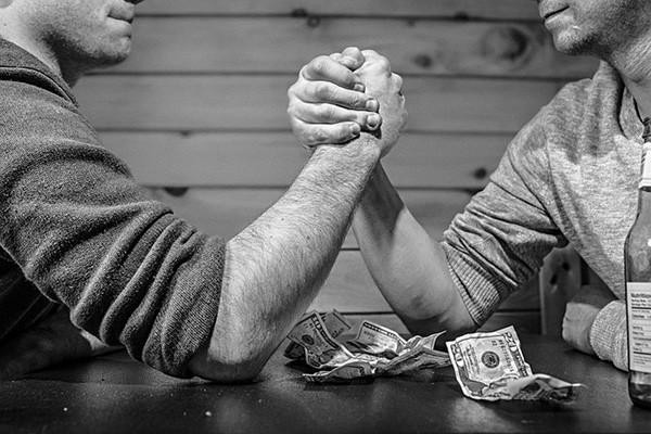 怎么申請(qǐng)招商銀行信用卡？年費(fèi)怎么免除？