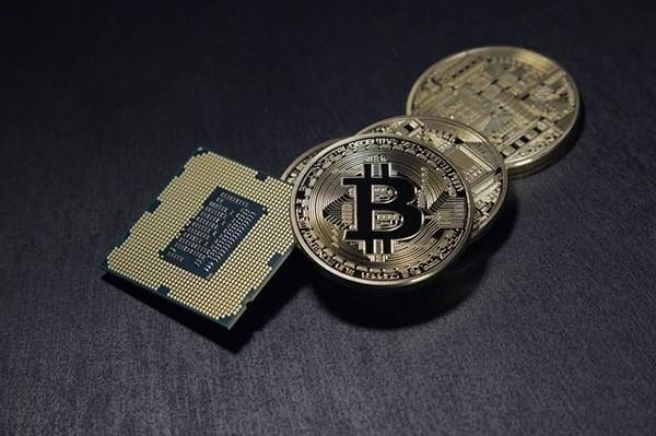 放心借怎么還最低金額？逾期多久會(huì)打緊急聯(lián)系人？