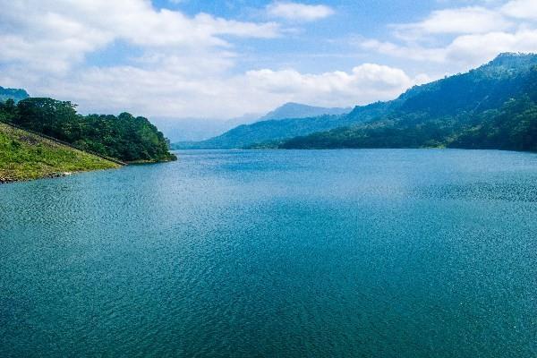 鑫福一生兩全保險分紅型條款，好不好?。?/>
                                            </div>
                                        </a>
                                        <div   id=