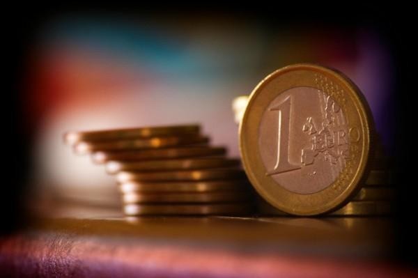 信用卡消費(fèi)記錄可以刪除嗎？在征信多久就消除了？